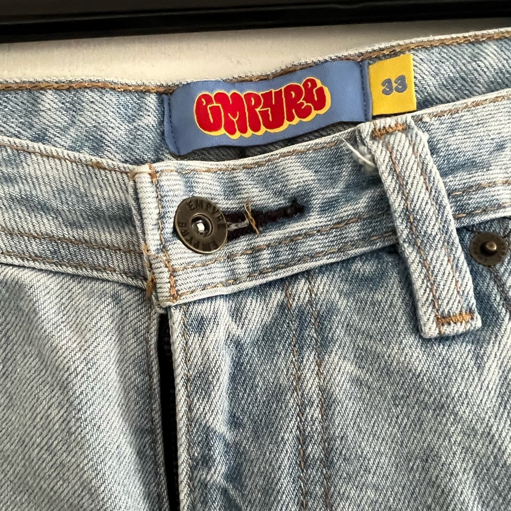 Empyre light blue jeans size 33